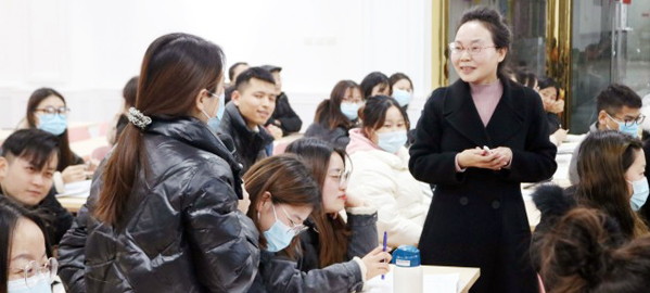 王益 专家指导+名师授课+培优补弱+日清月结的教学模式