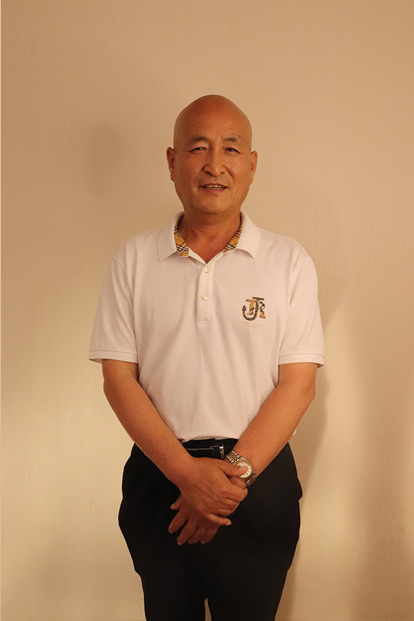 王益杨养民 本科学历，毕业于陕西师范大学
